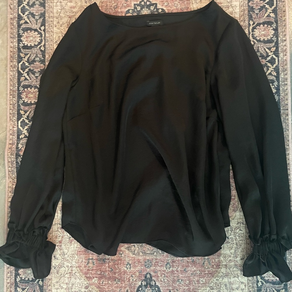 NWT Ann Taylor Silky Blouse